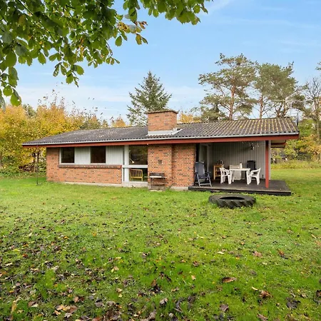 Casa vacanze Lovely In With Kitchen *